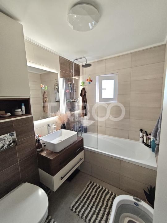 Apartament cu 3 camere de vanzare Intre Lacuri cu boxa langa Leroy – fotografia 7 din 10