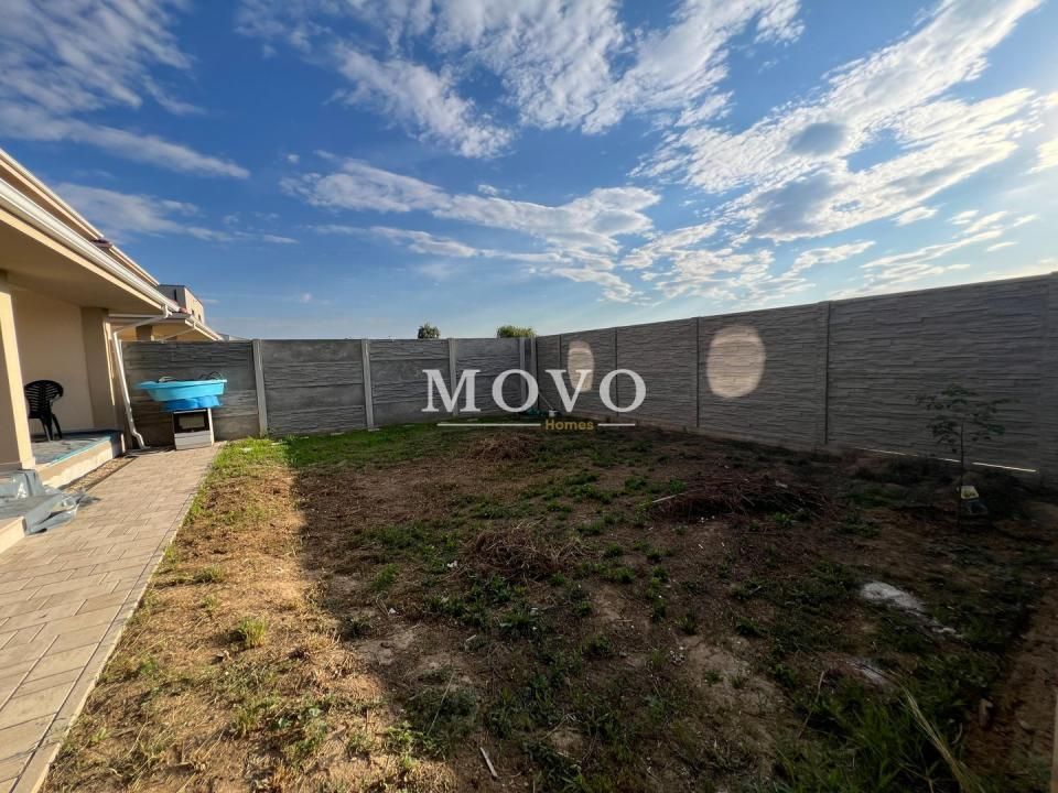 Duplex 5 camere despartit prin garaj | Giroc – fotografia 17 din 20