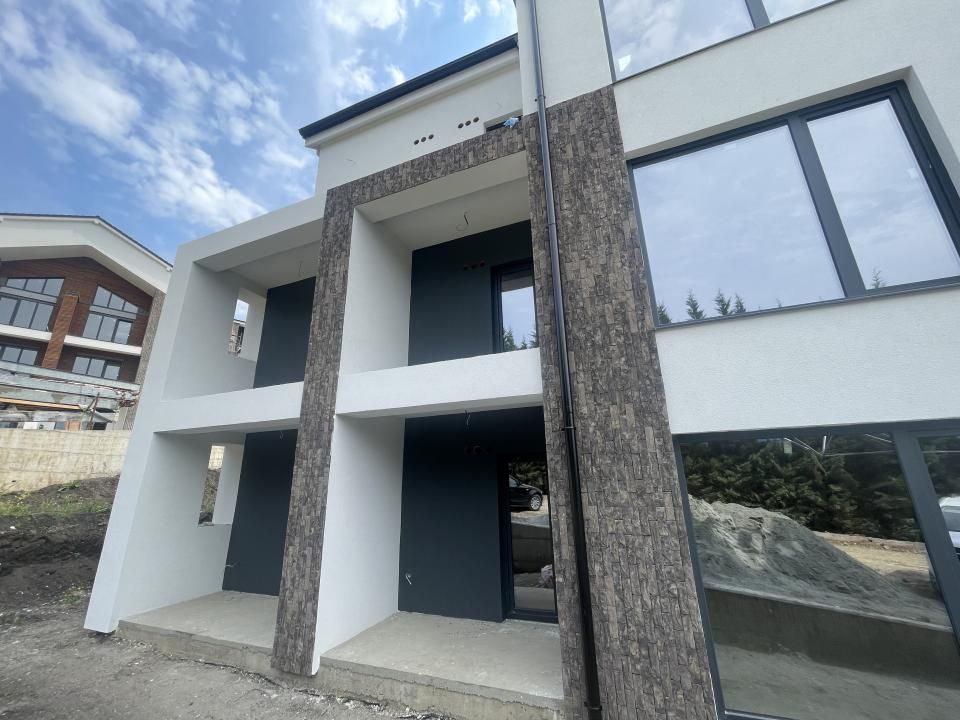 Penthouse de vânzare in Cristian – Sibiu cu 4 camere, 2 bai – fotografia 2 din 7