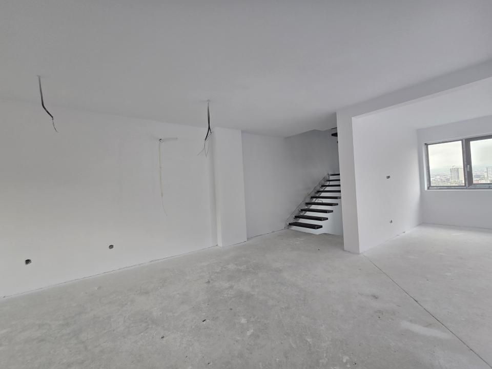 Casa individuală spațioasă cu garaj, D+P+E, 210mp utili, Dâmbul Rotund – fotografia 9 din 19