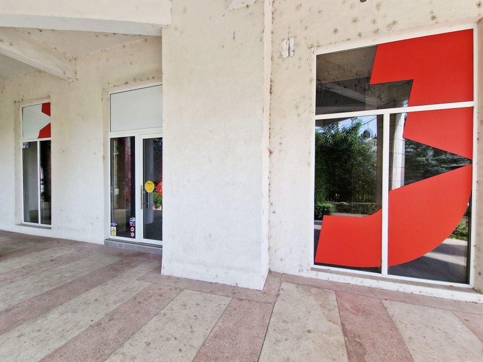 Spatiu cu destinatie alimentatie publica – fotografia 14 din 15