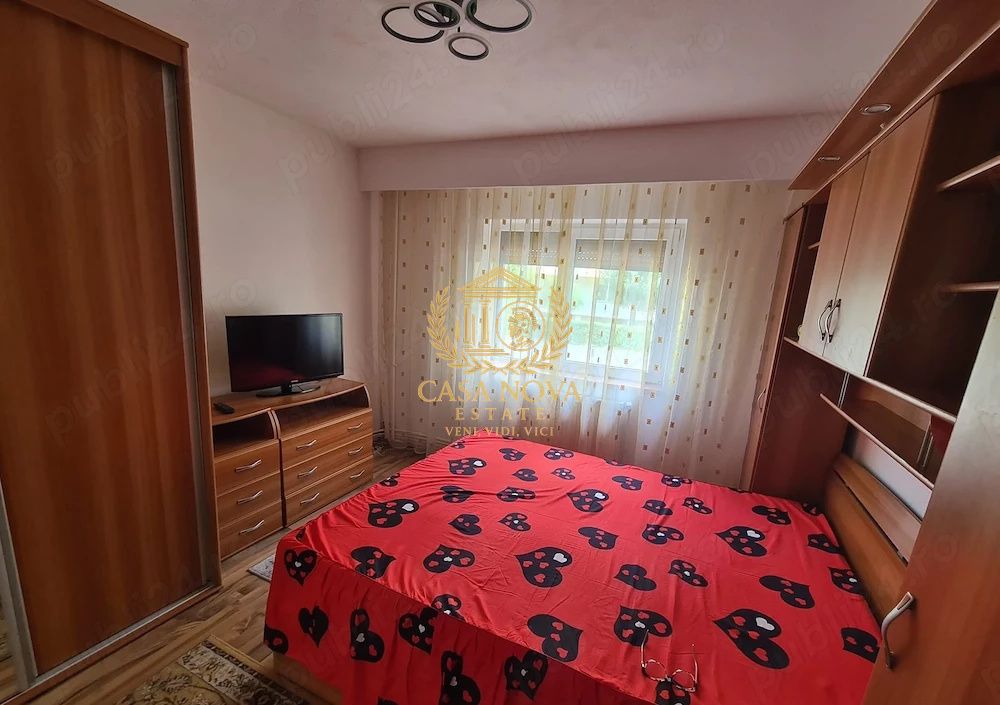 Apartament 3 camere 70mp, cartier Intre Lacuri, balcon, parcare – fotografia 3 din 10