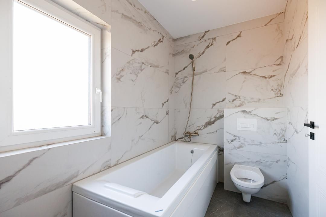 Duplex P+E în Moșnița Nouă, 3 dormitoare, 3 bai, teren 403 mp. Comision 0% – fotografia 38 din 56