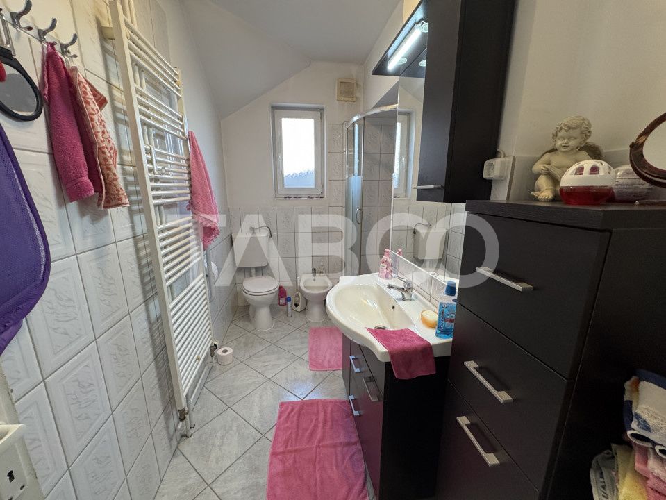 Casa individuala plus apartament 2 fronturi teren 584 mp Turnisor – fotografia 13 din 22