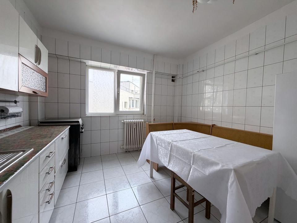 Apartament cu 4 camere de inchiriat – Turda, langa Parcul Regina Maria – fotografia 14 din 15