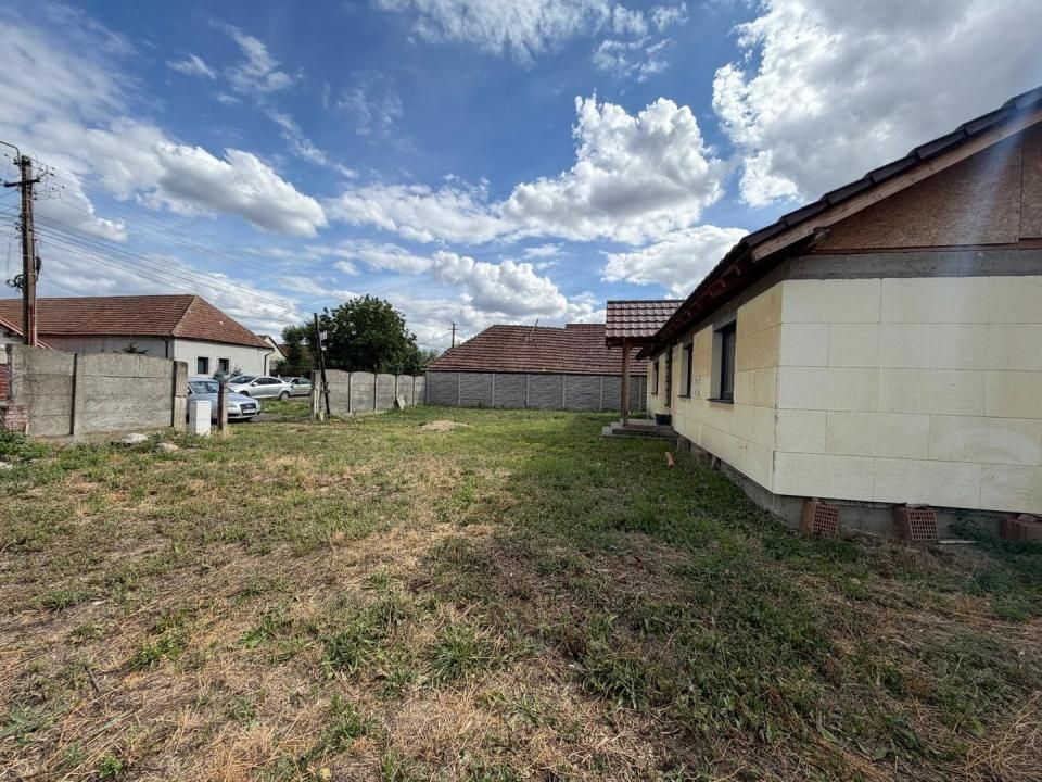 COMISION 0 | Individuala | 4 camere | 860 mp teren | Pozitie excelenta – fotografia 13 din 16