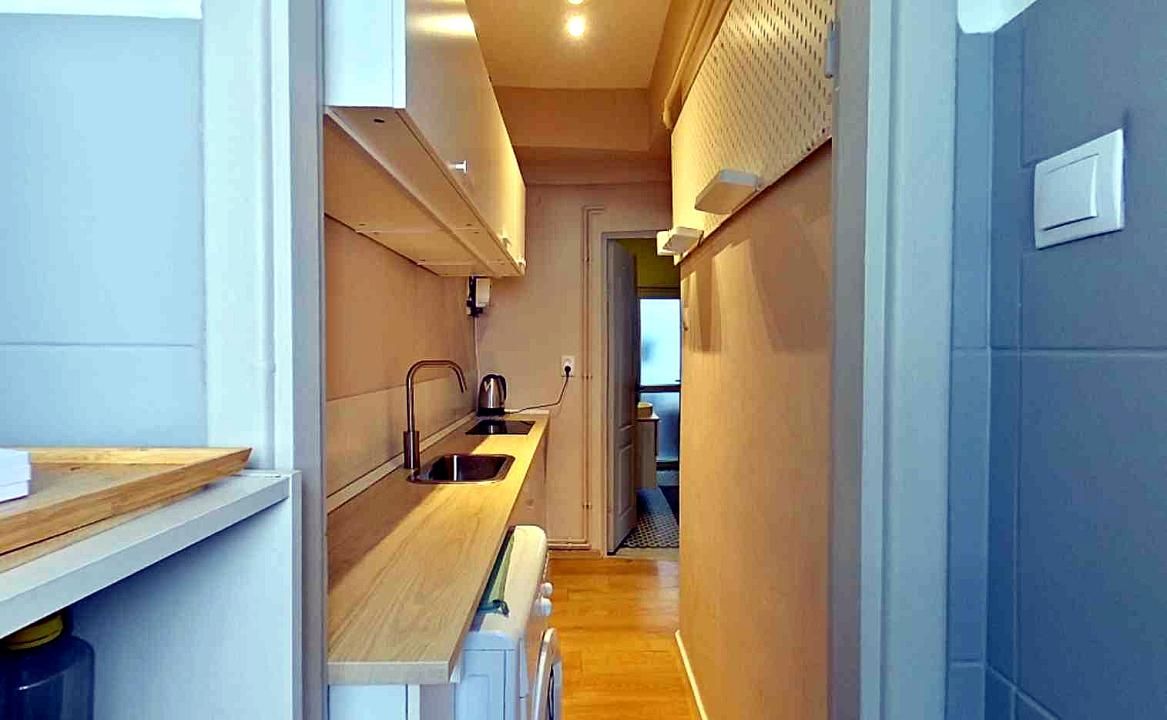 Central Location | Architect-Designed Studio | Turnkey Airbnb Investment – fotografia 18 din 18