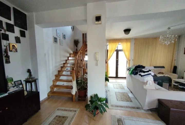 Casa 4 camere de inchiriat | Herastrau | Centrala | Parcare | Metrou | Mobilat – fotografia 3 din 8