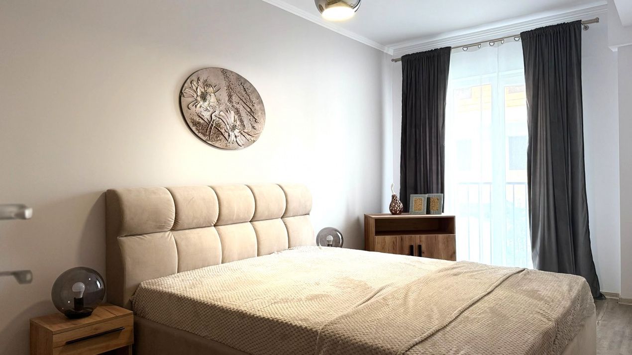 Apartament 2 camere, decomandat, parcare, balcon, mobilat și utilat–Florești – fotografia 5 din 10