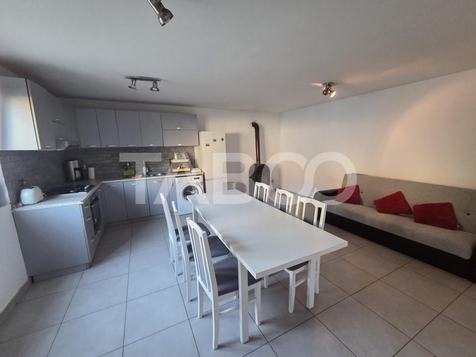 Casa 3 camere de vanzare in Voila 12km de Fagaras renovata 2026 – fotografia 9 din 13