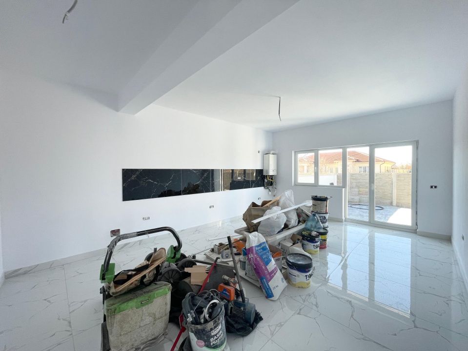 Duplex 3 dormitoare SUPERPOZITIE Mosnita Noua – fotografia 1 din 13