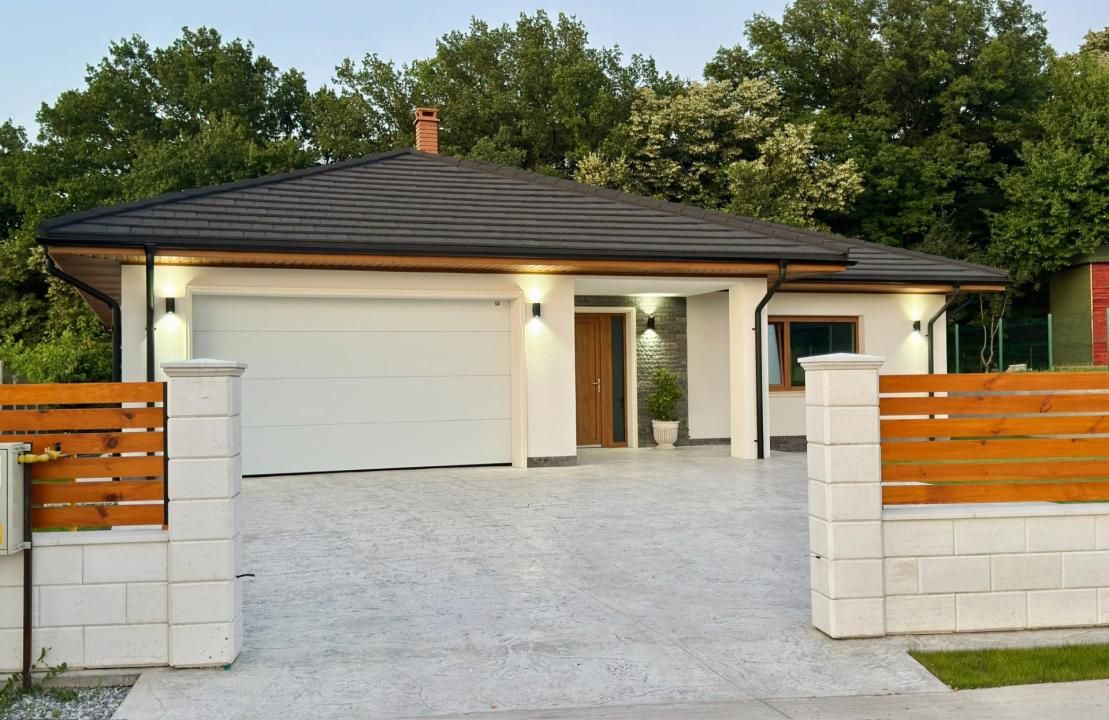 Casă individuală cu 4 camere și 2 băi - 1000MP teren, Bârnova – fotografia 3 din 24