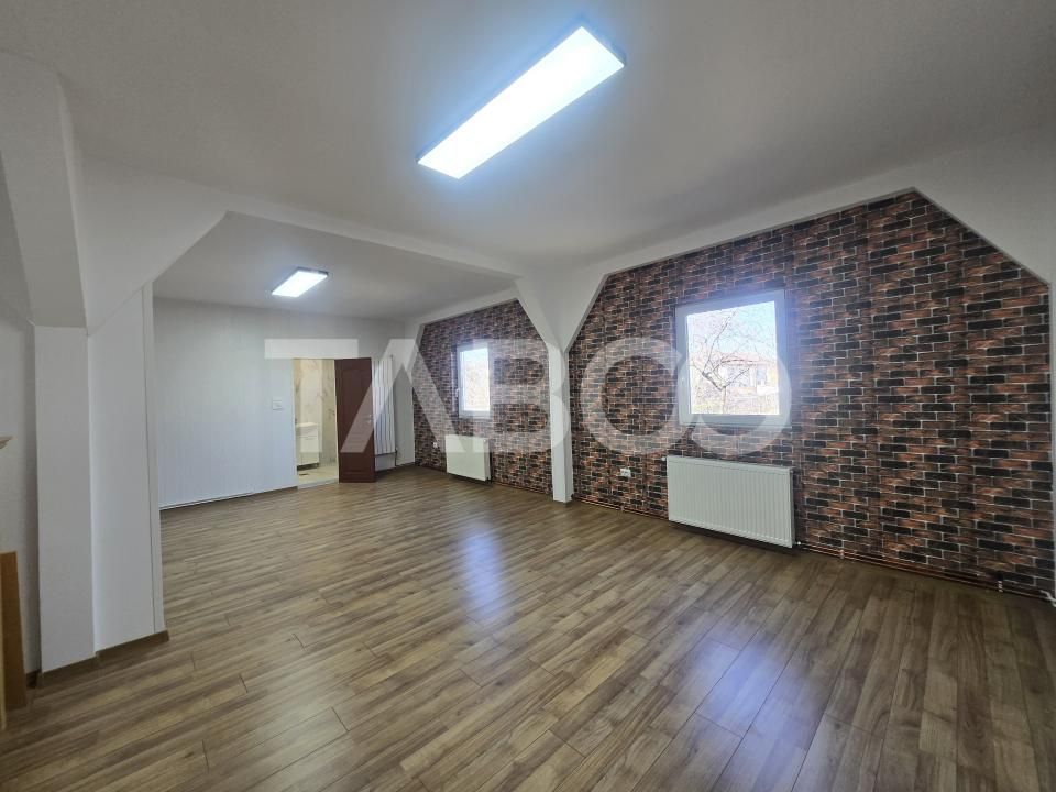 Spatiu comercial de inchiriat 65mpu pentru afterschool Selimbar Sibiu – fotografia 1 din 12