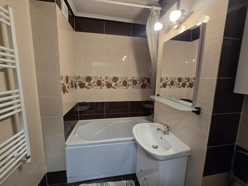 INCHIRIERE apartament 2 cam, modern, Nord-Cameliei – fotografia 15 din 21
