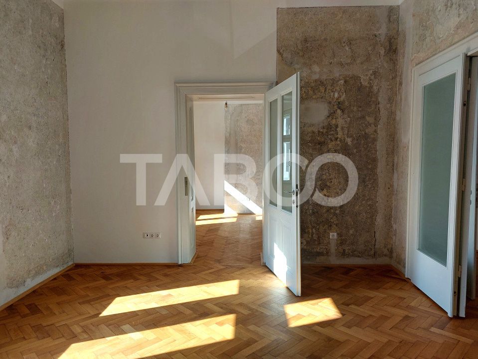 Casa istorica restaurata modernizata in totalitate zona Centrala Sibiu – fotografia 23 din 60