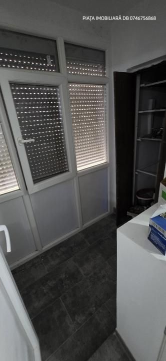 Apartament 3 Camere Decomandat, Etaj 1, Renovat complet, totul nou - Micro 6 – fotografia 8 din 11