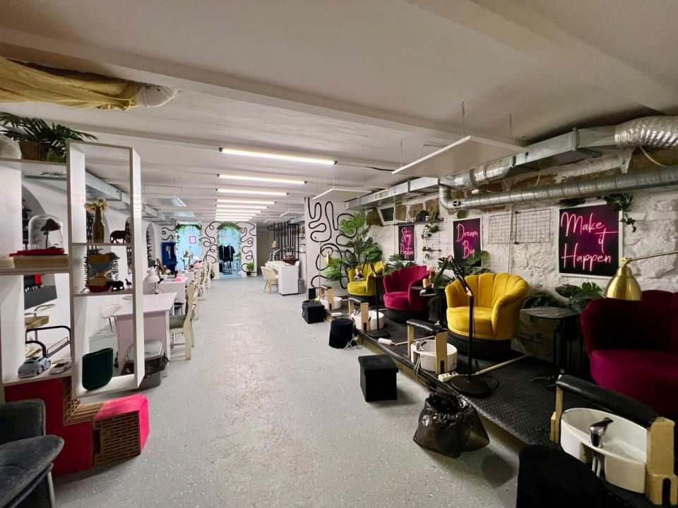 De vanzare Spatiu comercial, 207mp, zona Centrala – fotografia 1 din 13