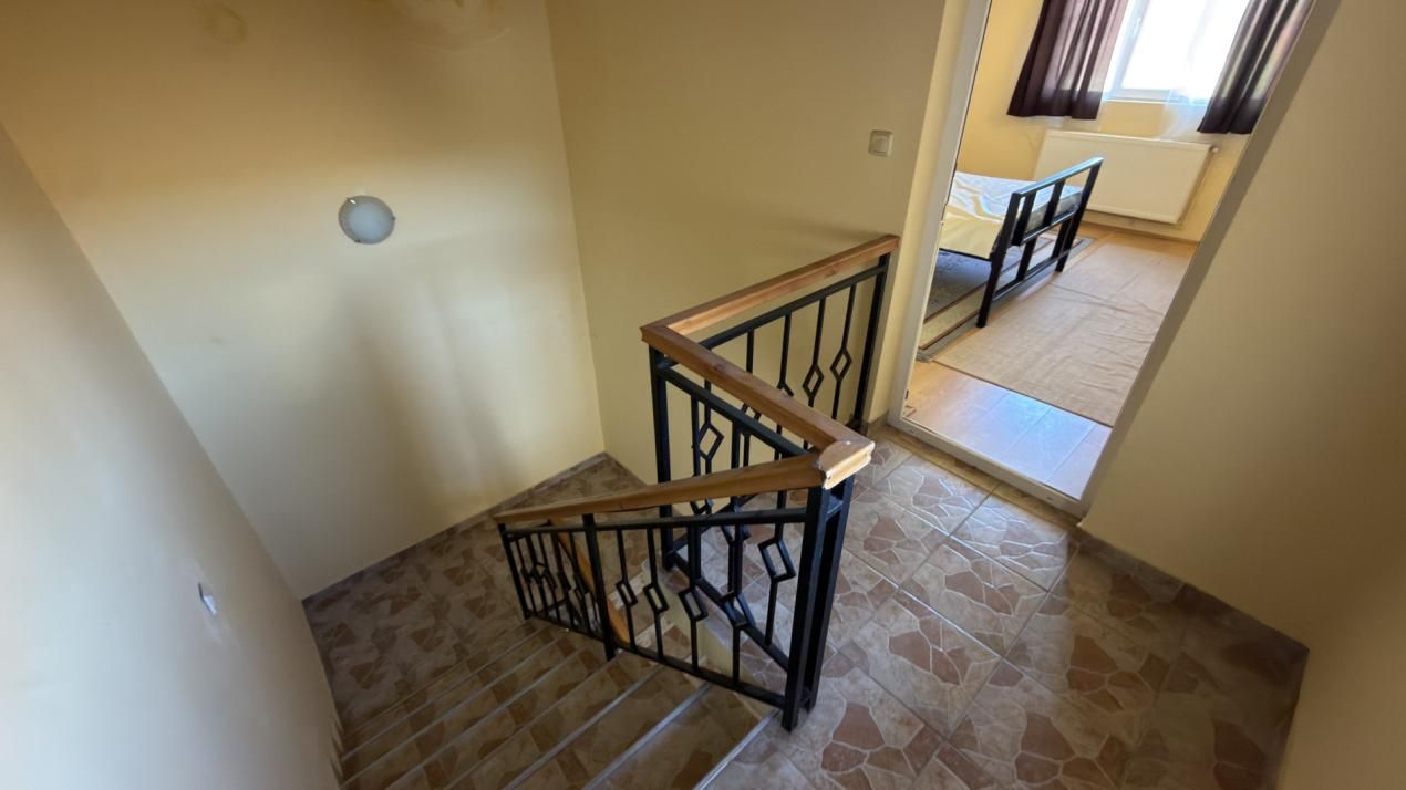Casa individuala P+E+M cu 7 camere, garaj 140mp, 1084mp teren - Timisoara – fotografia 22 din 31