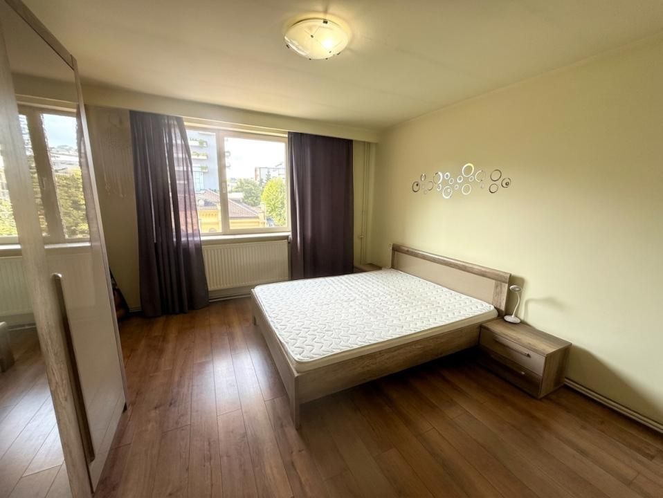 Apartament 3 camere | Ultracentral – Bd. I.C. Brătianu | Mobilat & Utilat – fotografia 4 din 9