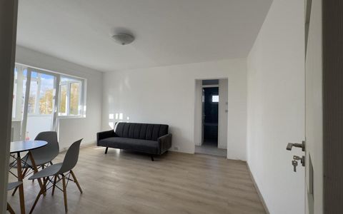 Apartament cu 2 camere pe strada Alecu Russo - de vanzare