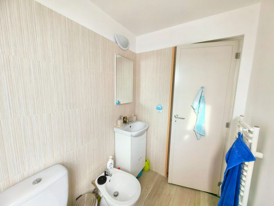 Casa Inedita , 300 mp utili, P+M,  5 bai, 6 dormitoare , 1975 mp teren,  Sacalaz – fotografia 55 din 91