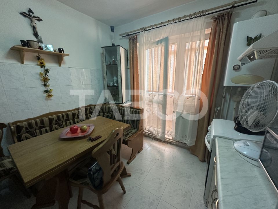 Apartament 2 camere etaj 3 complet mobilat si utilat Zona Plopului – fotografia 7 din 12