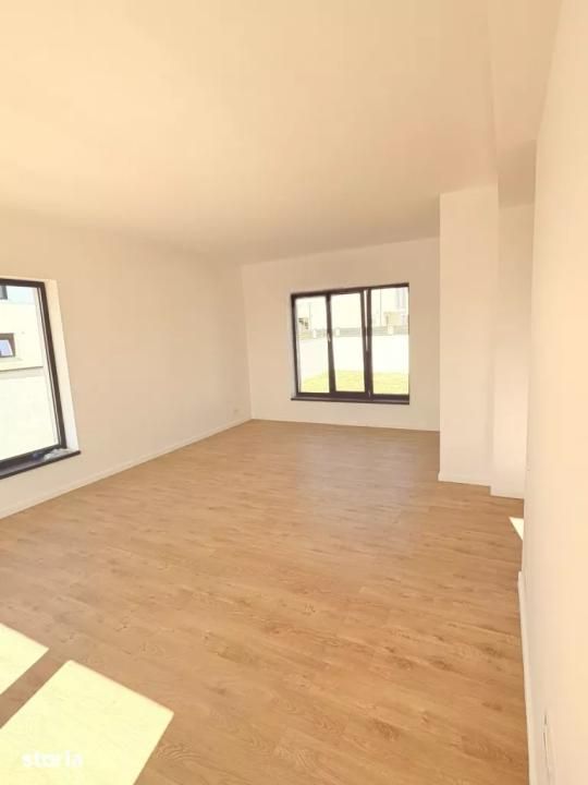Vile individuale P+1+Pod în Tunari, 5 camere, pompă de căldură – fotografia 3 din 17