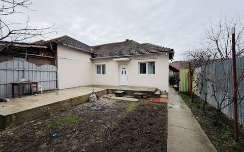 Casa individuala, 2 camere, 350mp teren, zona Blascovici