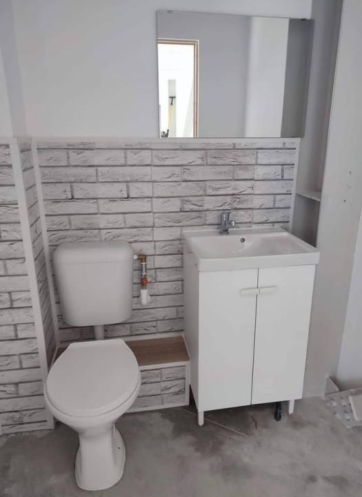 HALA MODERNA 400 MP + SHOWROOM/BIROURI | TEREN 2.500 MP | ACCES TIR | LANGA DN71 – fotografia 9 din 9