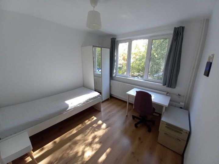 3 Camere de inchiriat | Domenii | Metrou | Parcare | Mobilat | Utilat – fotografia 3 din 8