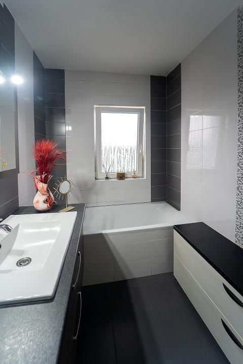 Apartament 3 camere cu curte proprie 104 mp – fotografia 5 din 15