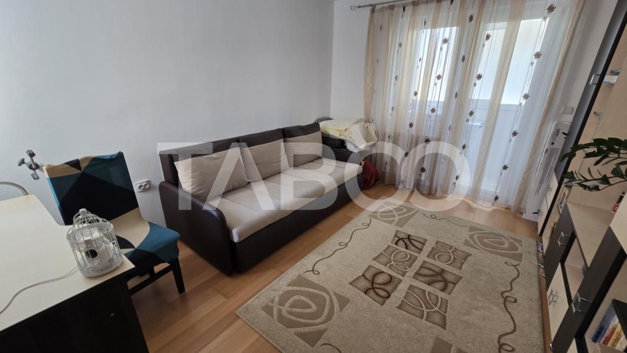 Apartament cu 3 camere etajul 1 de vanzare zona Pictor Brana Selimbar – fotografia 13 din 14