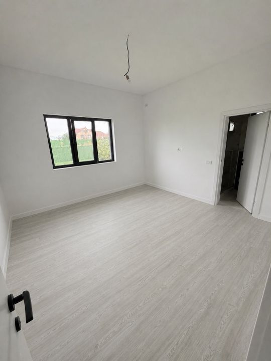 Casă de vânzare în Cumpăna, la cheie, utilități complete, deschidere la 2 străzi – fotografia 3 din 7