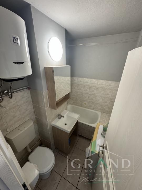 Garsonieră | Balcon închis | Etaj intermediar | Mărăști–zona Răsăritului – fotografia 11 din 19