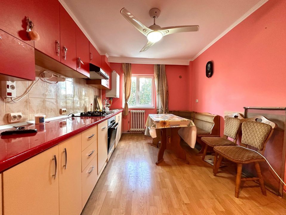 Vanzare Apartament 4 camere Deco CETATE Mercur 2 bai 90 mp cu balcon si pod – fotografia 16 din 19