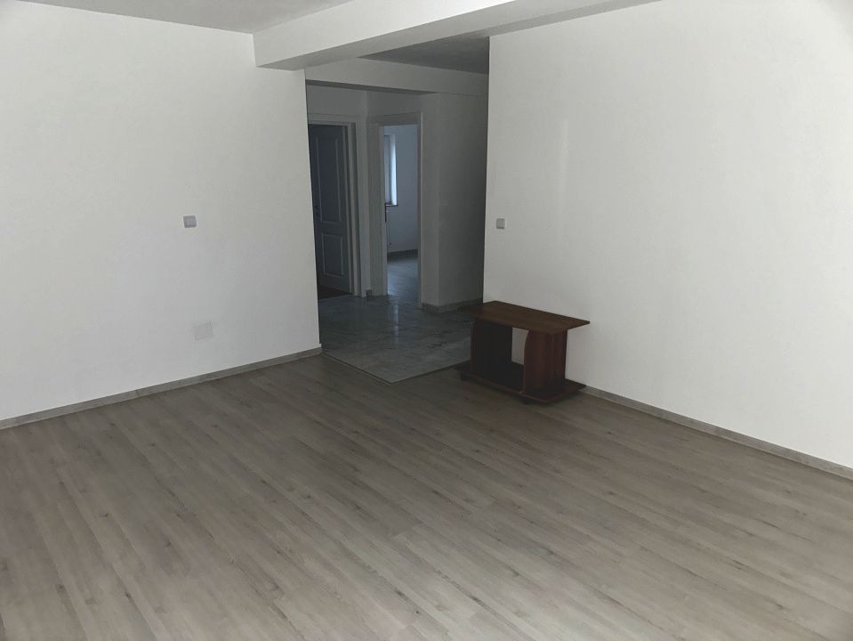 Apartament 3 camere 66 mp Bloc NOU Finisat Modern Balcon 2 locuri parcare Sebes – fotografia 20 din 20