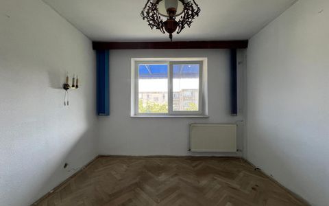 Apartament cu 3 camere | Constanța | Tomis II | 76 mp, compartimentare excelentă
