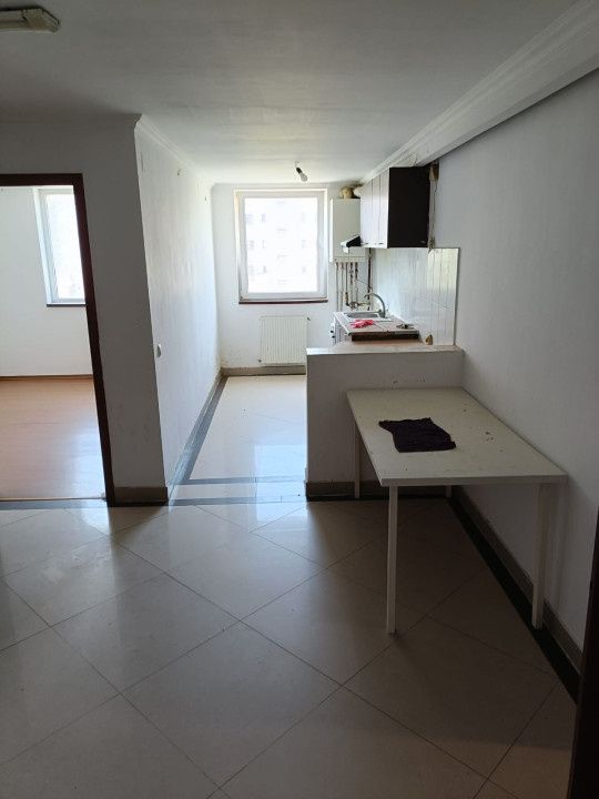 Apartament 3 camere  - 2009 - Fundeni – fotografia 1 din 11
