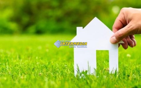 Teren intravilan de vanzare 9000 mp zona Micesti Sard