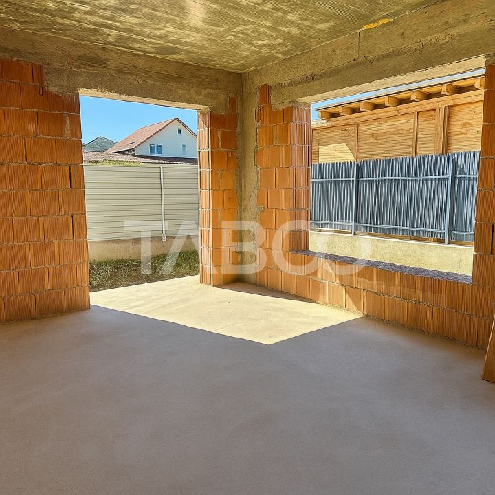 Casa 4 camere de tip duplex 120 mpu zona Selimbar Sibiu – fotografia 8 din 9