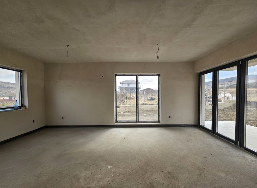 Casa eficienta energetic, noua, cu CF si pod mansardabil – fotografia 10 din 19
