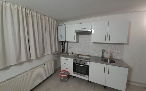 GARSONIERA PARTER INALT,zona Panait Cerna