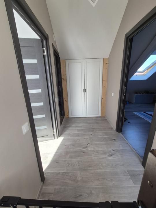 APARTAMENT DE 4 CAMERE DE VÂNZARE – BRAȘOV, ZONA STRĂZII AUREL VLAICU 255000 – fotografia 15 din 19