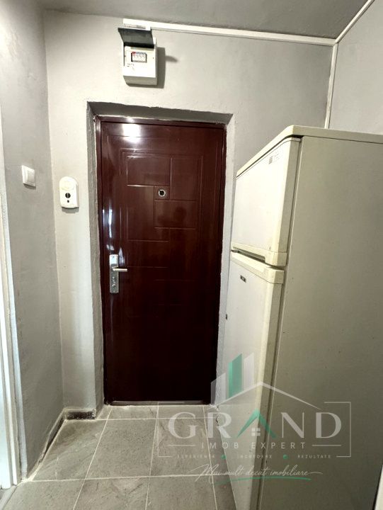 Garsonieră | Balcon închis | Etaj intermediar | Mărăști–zona Răsăritului – fotografia 16 din 19