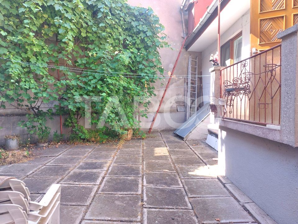 Casa individuala 78 mp zona centrala pretabila regim hotelier Sibiu – fotografia 1 din 20