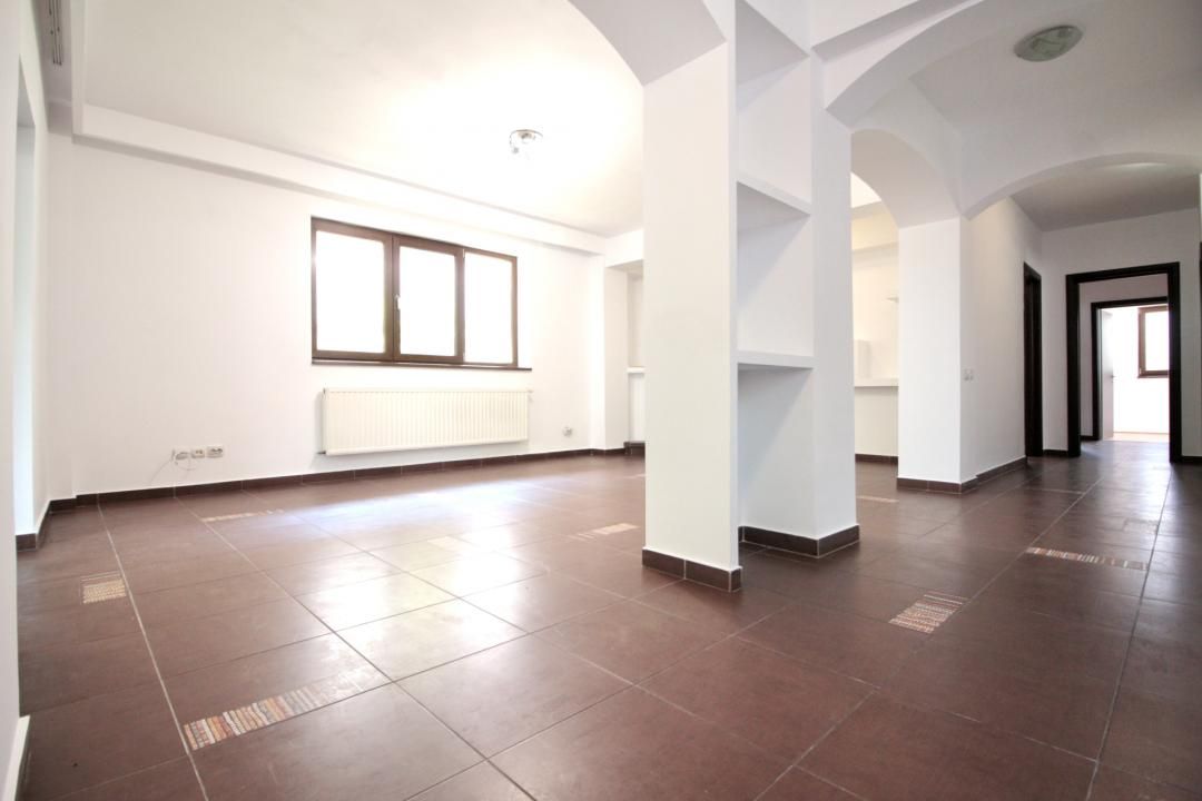PRELUNGIREA GHENCEA-LIDL, APARTAMENT IN VILA 2010, CURTE 300 MP SI PARCARE! – fotografia 17 din 34