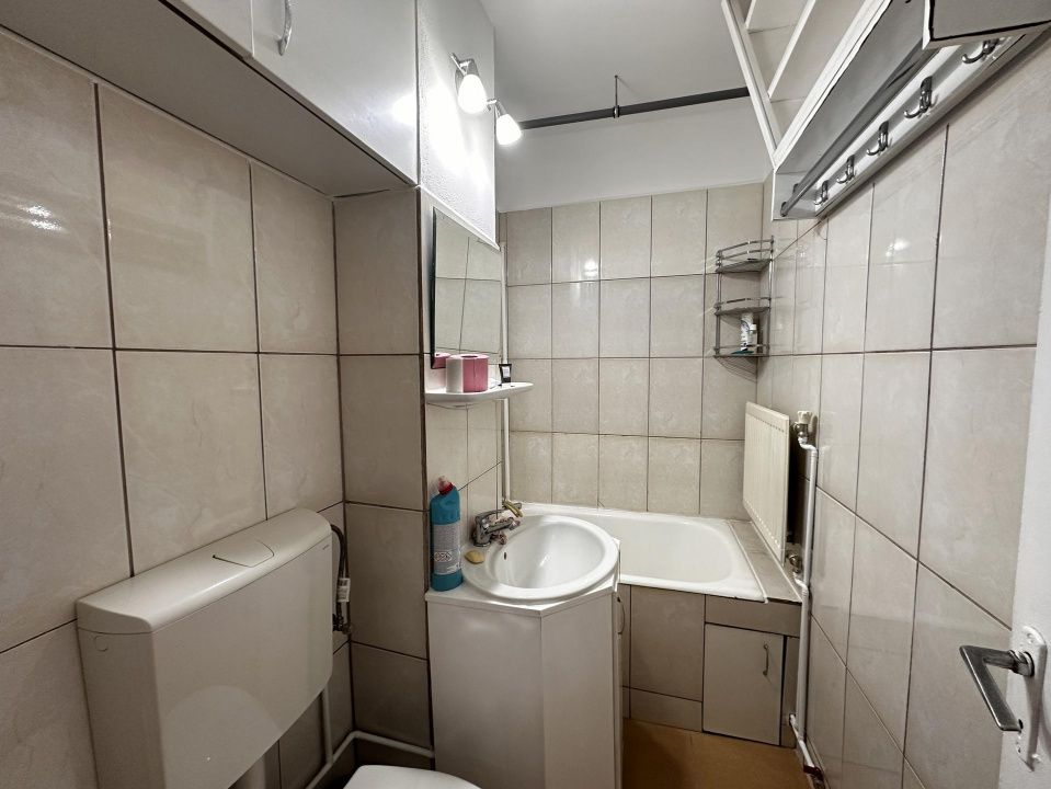 Garsoniera de Inchiriat CETATE Flanco etaj 2 mobilata si utilata complet. – fotografia 7 din 10