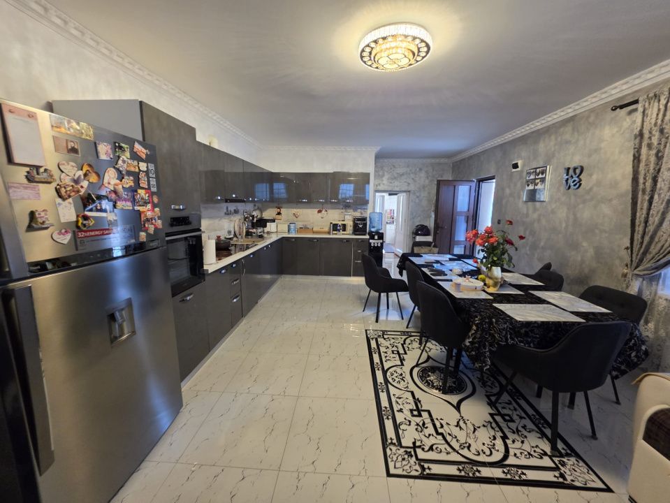 🏡 APARTAMENT LA CASĂ DE VÂNZARE – 70,2 MP UTILI + CURTE, Turnisor – fotografia 7 din 9