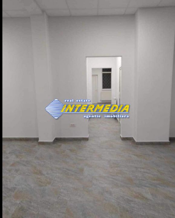 Vanzare Spatiu Comercial finisat si renovat 80 mp Alba Iulia Stadion sub – fotografia 3 din 5