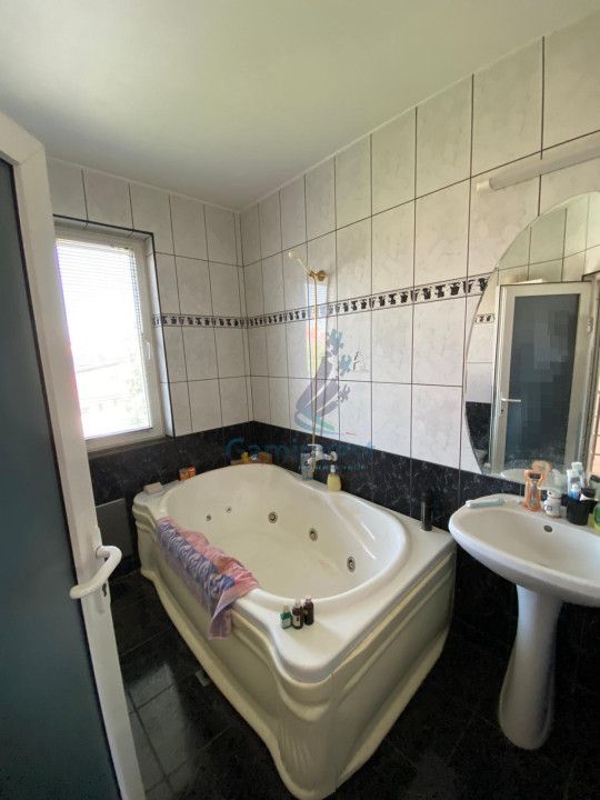 Vila cu piscina de vanzare, zona Olosig, Oradea, Bihor – fotografia 17 din 17